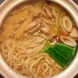 関西風☆ダシの旨味が効いた鍋焼きうどん